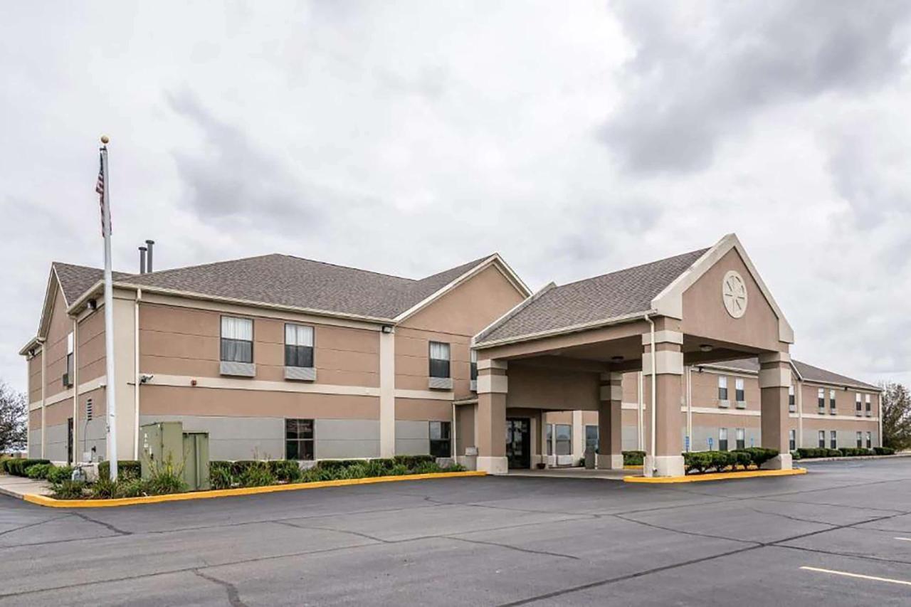 Days Inn By Wyndham Kentland Εξωτερικό φωτογραφία